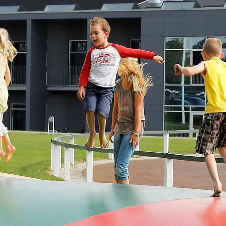 בית נופש 6 Person In *