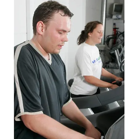 6 Person In Nyaraló Skærbæk